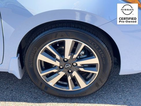 Certified 2025 Nissan Versa SV w/ Trunk Package image 8