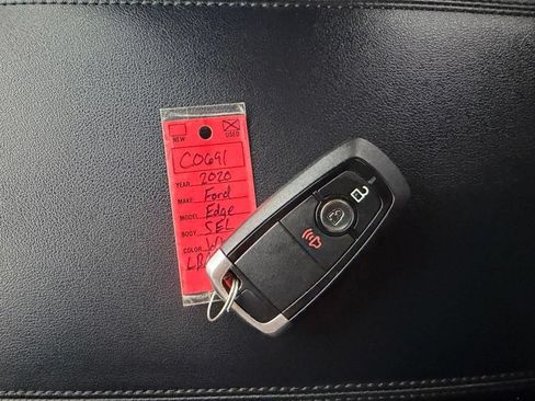 Used 2020 Ford Edge SEL AWD/4WD image 36