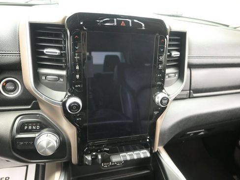 Used 2021 RAM 1500 Laramie RWD image 13