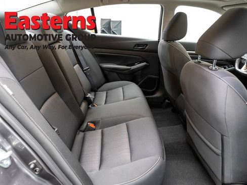 Used 2023 Nissan Altima 2.5 SV w/ SV Premium Package FWD image 24