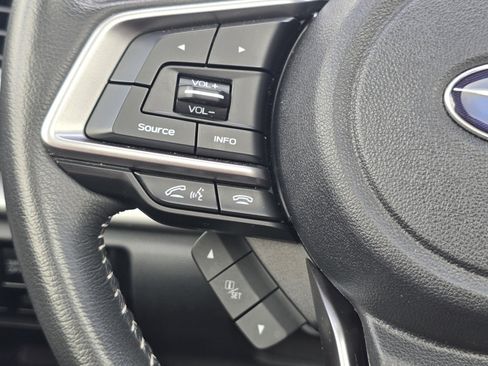 Used 2024 Subaru Forester Premium AWD/4WD image 33