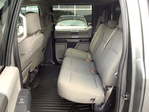 Used 2019 Ford F150 XLT w/ Equipment Group 302A Luxury AWD/4WD image 7