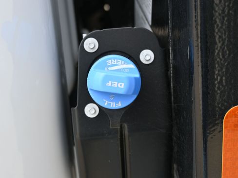 New 2026 Ford F550 4x4 Crew Cab image 12