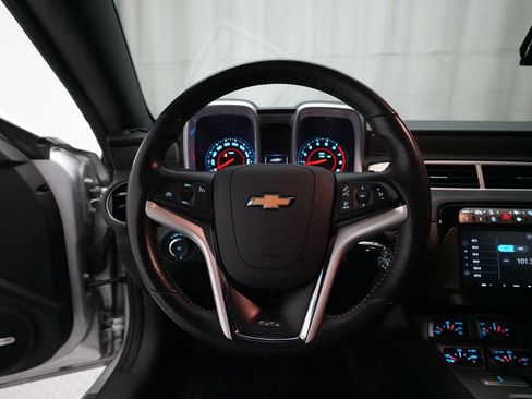 Used 2014 Chevrolet Camaro SS w/ RS Package RWD image 4