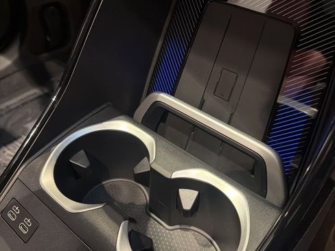 New 2026 BMW X1 xDrive28i w/ Technology Package image 19