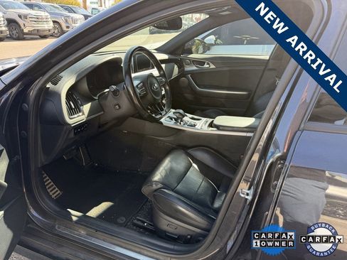 Used 2019 Kia Stinger GT2 image 5