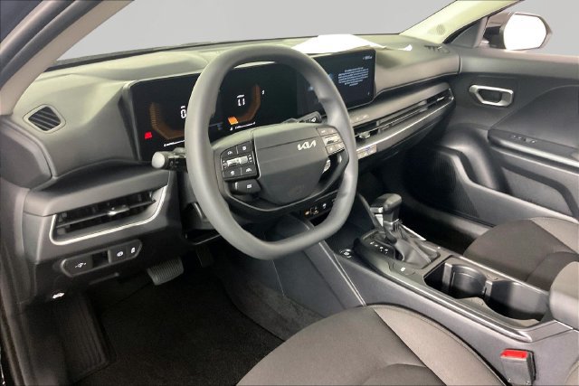 New 2026 Kia K4 FWD image 8