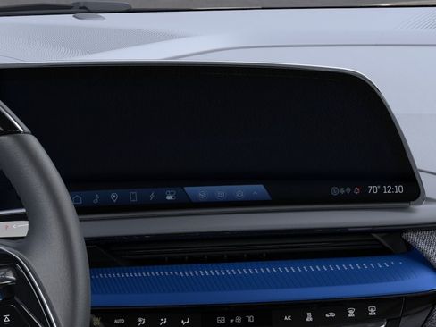 New 2027 Cadillac Optiq Luxury RWD image 20