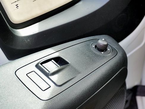 New 2024 RAM ProMaster 3500 w/ Delivery Van Package image 27