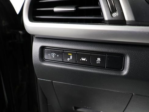 Used 2021 Kia Telluride LX image 31