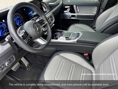 Used 2025 Mercedes-Benz G 580 w/ EQ Technology image 12