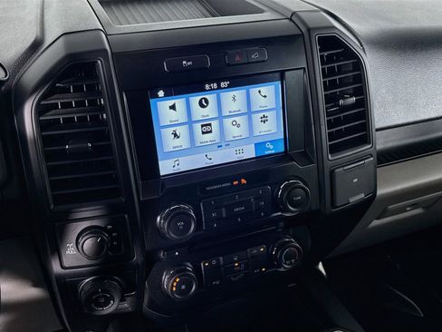 Used 2017 Ford F150 XL w/ Equipment Group 101A Mid AWD/4WD image 18
