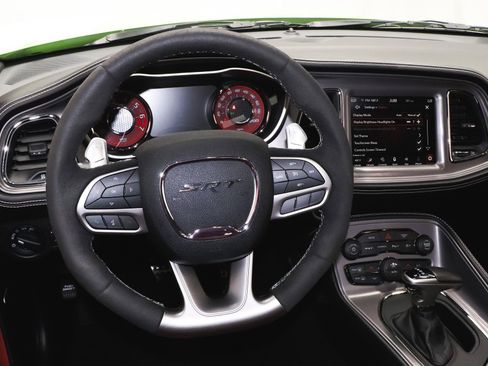 Used 2023 Dodge Challenger SRT Hellcat w/ Driver Convenience Group image 24