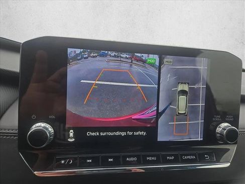 Used 2023 Mitsubishi Outlander SEL image 14