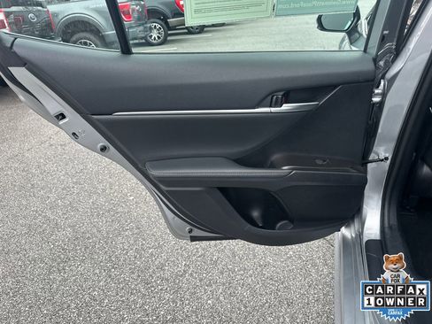 Used 2024 Toyota Camry XSE image 21