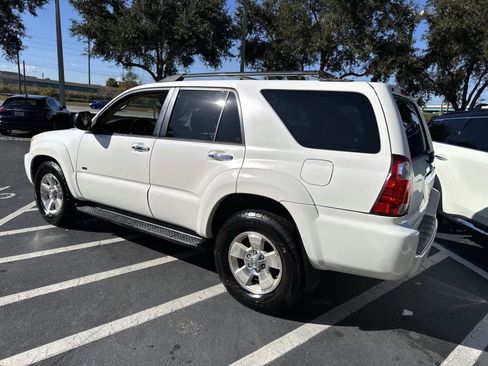 Used 2006 Toyota 4Runner SR5 image 4