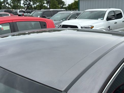 Used 2023 Toyota Camry SE FWD image 9
