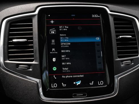 Used 2021 Volvo XC90 T6 Momentum w/ Climate Package AWD/4WD image 33