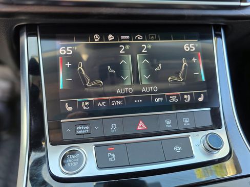 Used 2023 Audi Q8 Premium Plus image 30