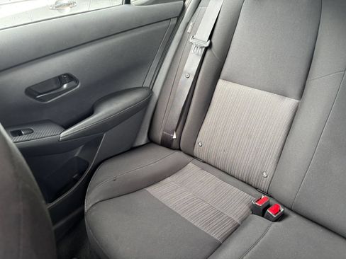 Used 2025 Nissan Sentra SV FWD image 37