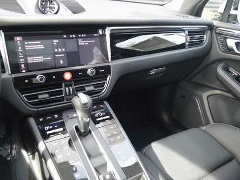 New 2026 Porsche Macan S AWD/4WD image 27