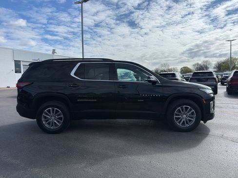 Used 2023 Chevrolet Traverse LT AWD/4WD image 4