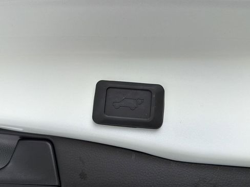 Used 2024 Toyota RAV4 XLE w/ Convenience Package AWD/4WD image 35