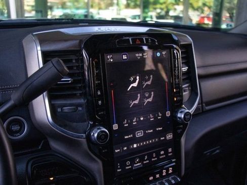 Used 2024 RAM 2500 Laramie image 15