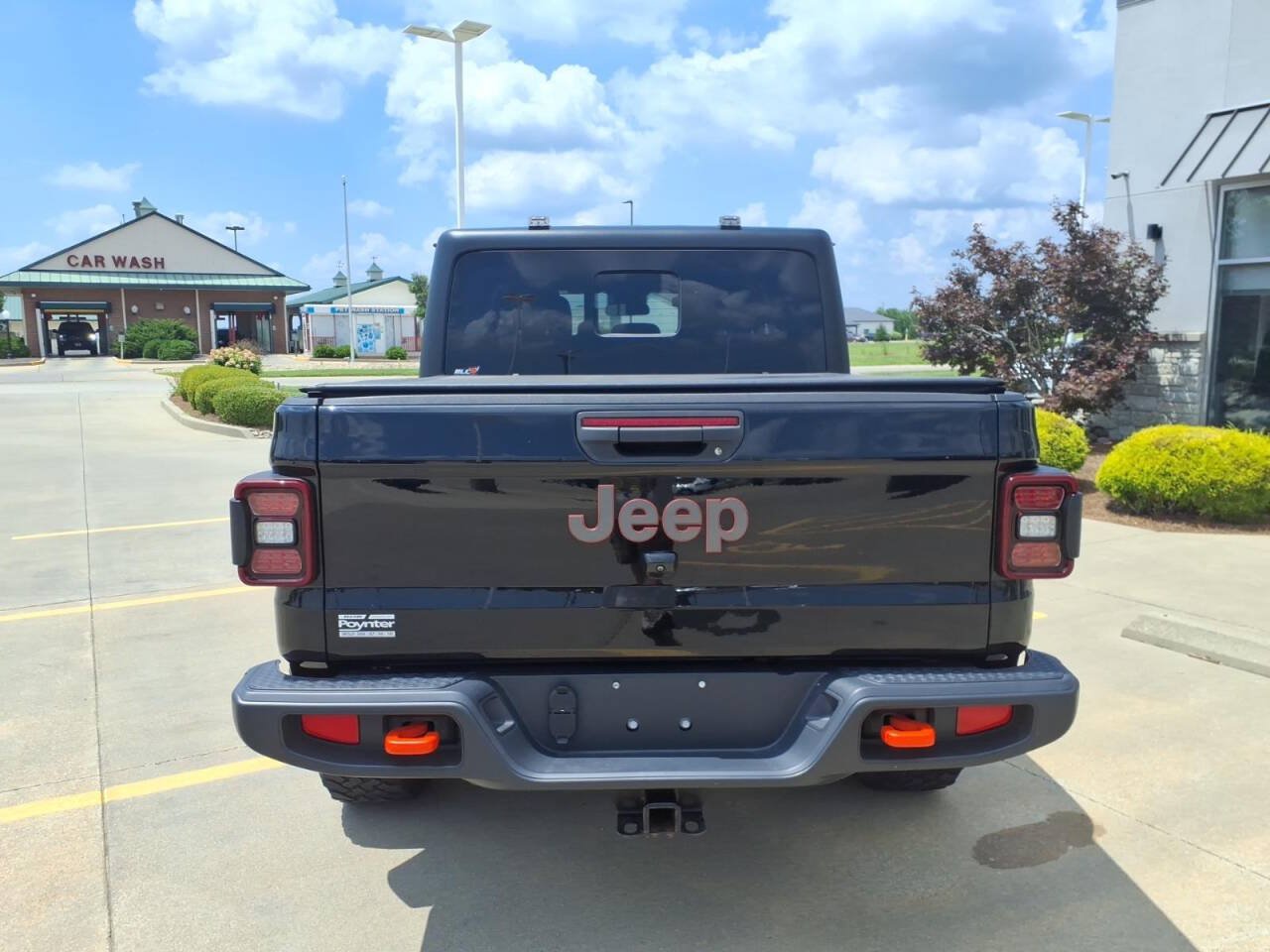Used 2024 Jeep Gladiator Mojave w/ Convenience Group AWD/4WD image 25