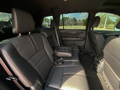 Used 2022 Honda Passport TrailSport image 28