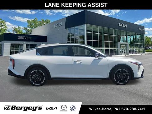 Certified 2025 Kia K4 GT-Line w/ GT-Line Premium Package FWD image 6
