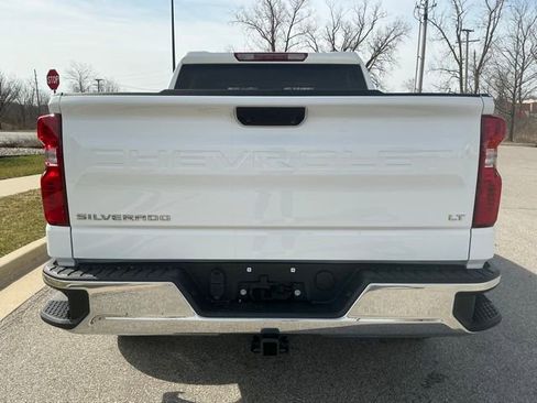 Used 2025 Chevrolet Silverado 1500 LT image 8