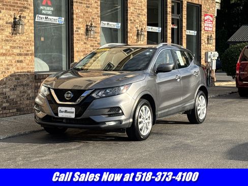Used 2021 Nissan Rogue Sport SV AWD/4WD image 1