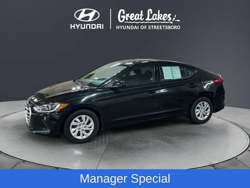 Used 2018 Hyundai Elantra SE FWD image 1