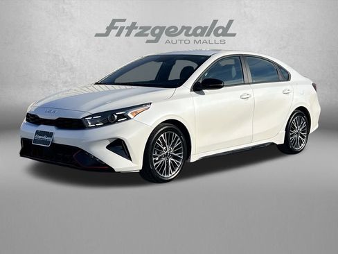 Used 2024 Kia Forte GT-Line image 2