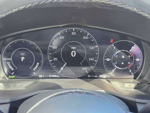 Used 2024 MAZDA CX-90 Plug-In Hybrid w/ Preferred AWD/4WD image 27