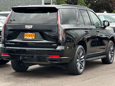 Used 2022 Cadillac Escalade Sport AWD/4WD image 4