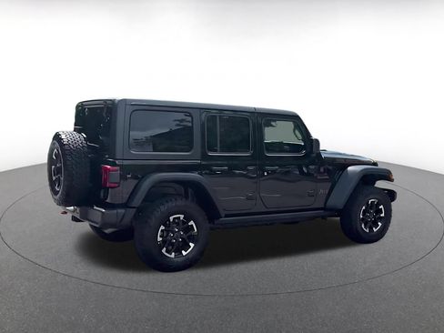 Used 2025 Jeep Wrangler Unlimited Rubicon AWD/4WD image 14