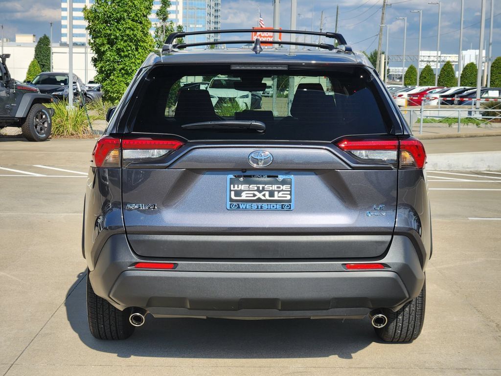 Used 2025 Toyota RAV4 LE AWD/4WD image 6