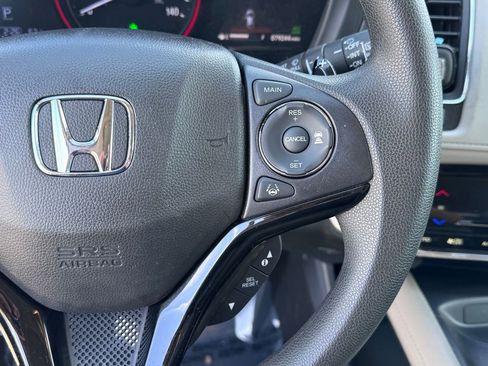 Used 2022 Honda HR-V EX image 15