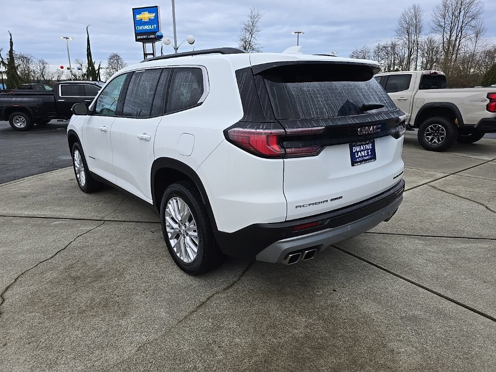 Used 2024 GMC Acadia Elevation AWD/4WD image 3