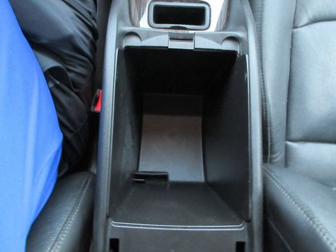 Used 2016 Chevrolet Malibu Premier w/ Driver Confidence Package FWD image 28