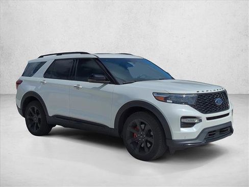 Certified 2023 Ford Explorer ST w/ Equipment Group 401A AWD/4WD image 3