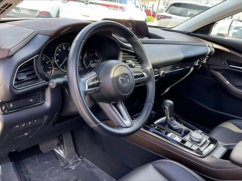 Certified 2023 MAZDA CX-30 AWD 2.5 S w/ Premium Package image 9