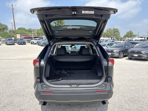 Certified 2025 Toyota RAV4 XLE Premium FWD image 21