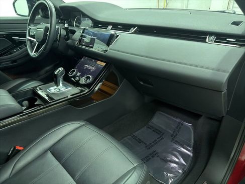 Used 2023 Land Rover Range Rover Evoque R-Dynamic S image 28