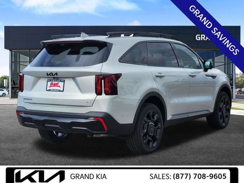 New 2026 Kia Sorento SX Prestige w/ Olive Brown Leather Package AWD/4WD image 5