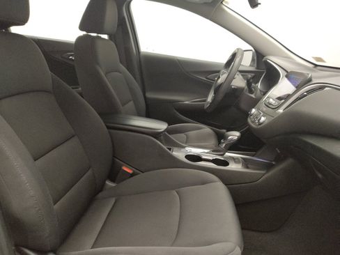 Used 2022 Chevrolet Malibu LT image 21