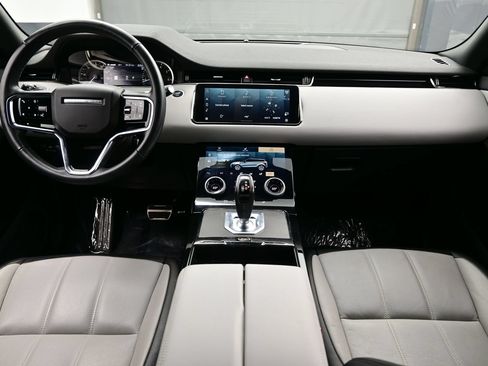 Used 2023 Land Rover Range Rover Evoque R-Dynamic S AWD/4WD image 17