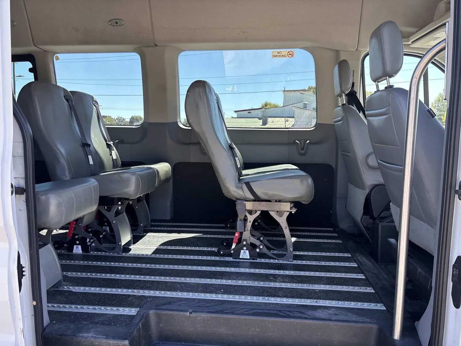 Used 2017 Ford Transit 350 XL RWD image 13
